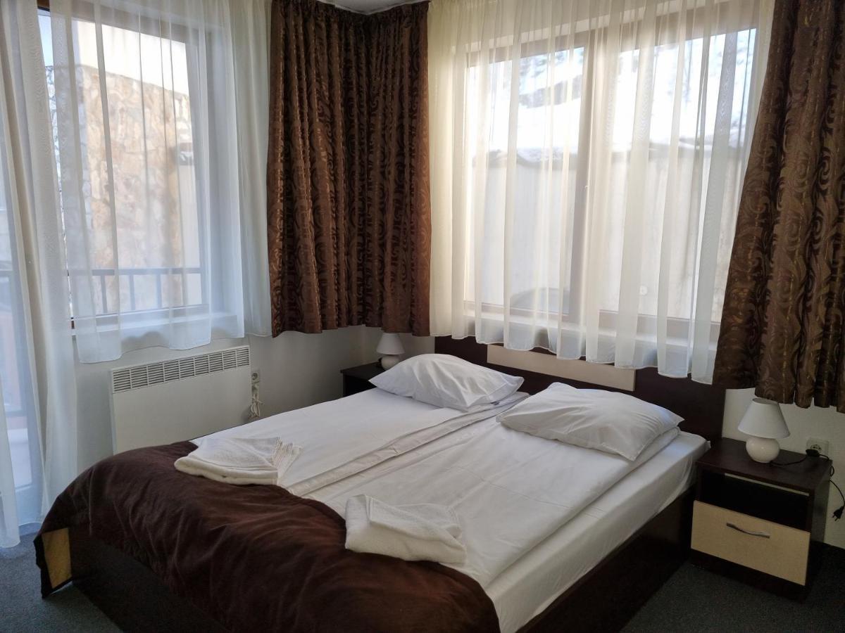 Grand Monastery Hotel Apartments Pamporovo Luaran gambar